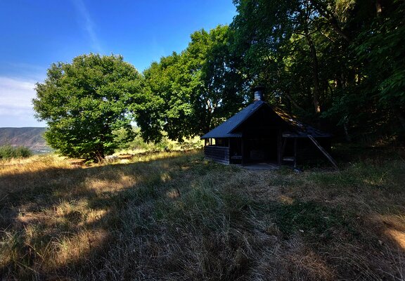 Minheim_Schutzhütte_Em_Kreschelenkamp