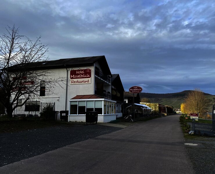 Hausansicht seitlich