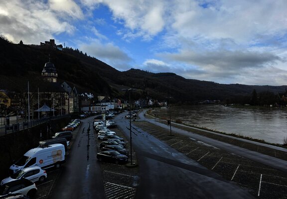 Parkplatz Süd Moselufer Bernkastel