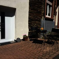 Freisitz vor dem Haus