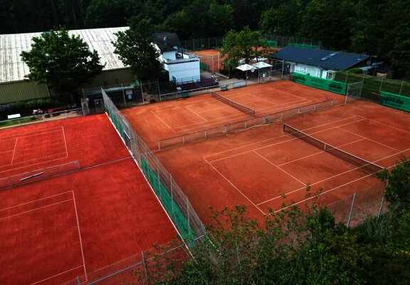 Tennisplätze