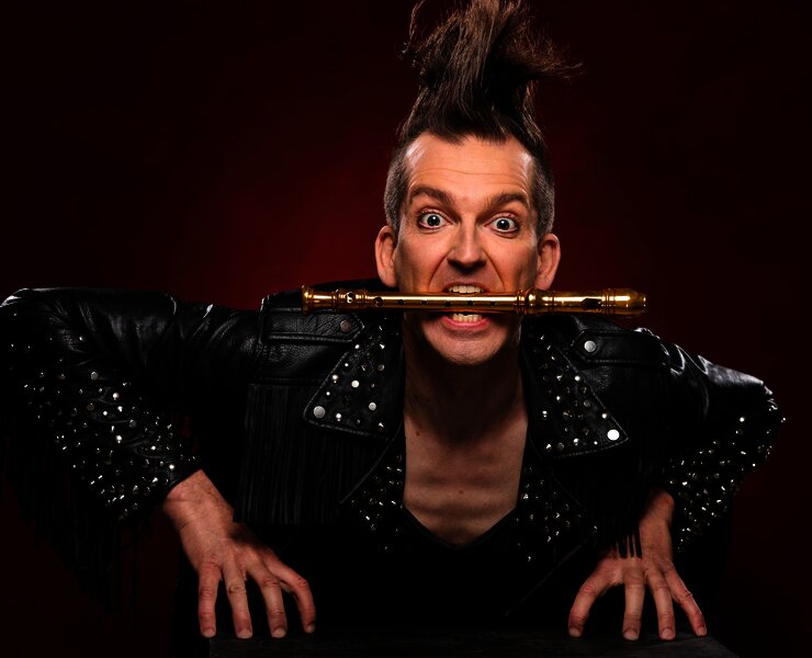 Gabor Vosteen mit Flöte