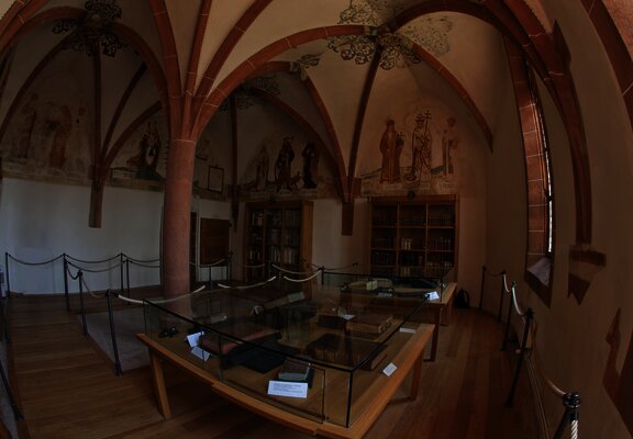 Klosterbibliothek in Klausen