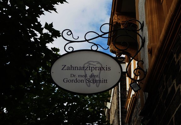 Zahnarztpraxis Dr. med. G. Schmitt 2
