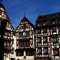 Der perfekte Abschluss: ein Abstecher zum historischen Marktplatz in Bernkastel