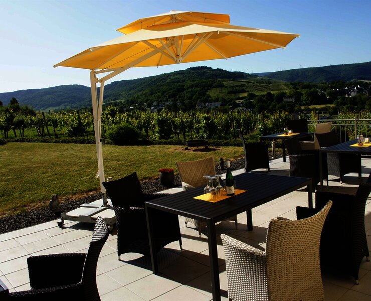 Weingut Genetsch Terrasse