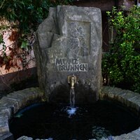 Startpunkt: Münzbrunnen an der Villa Romana