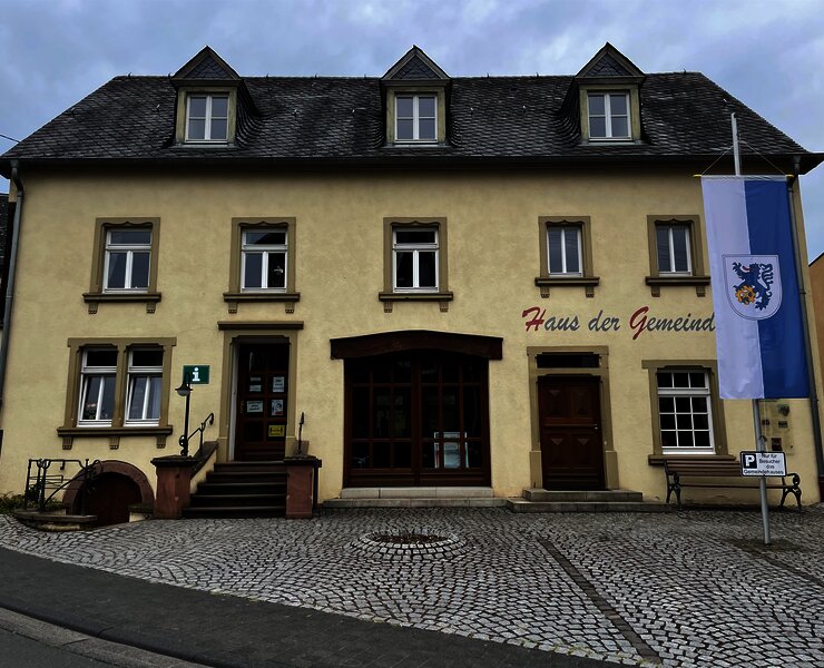 Tourist-Information und Haus der Gemeinde Mülheim