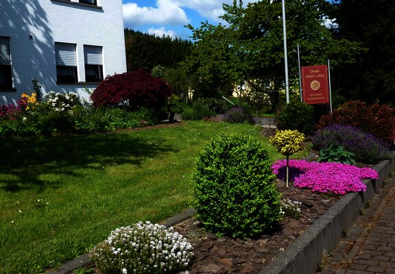 Kurz vor Hofeinfahrt