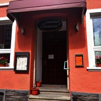 Pizzeria Samraal Eingang