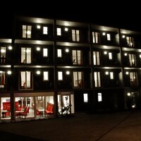 _MG_8889 Rückansicht bei Nacht Komplett