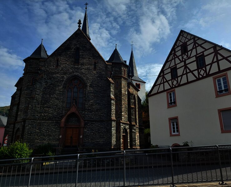 Katholische Pfarrkirche Veldenz