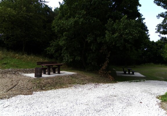 Neuer Rastplatz am Schießstand Graach
