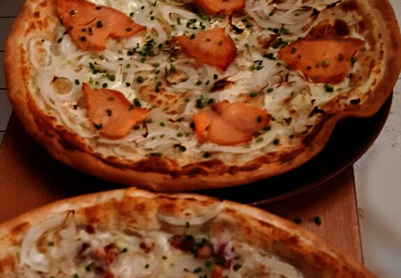 Flammkuchen in der Straußwirtschaft