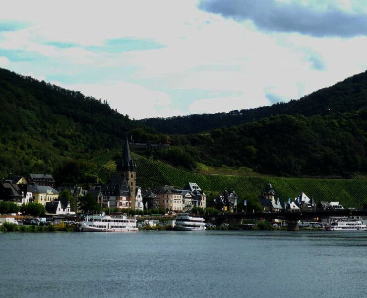 Bernkastel von der Mosel