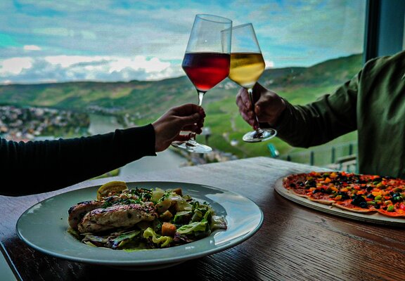 Genuss mit Aussicht im Restaurant Burg Landshut