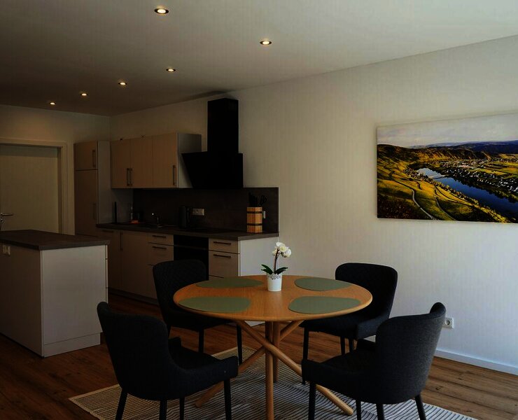 Küche mit Essecke Apartment