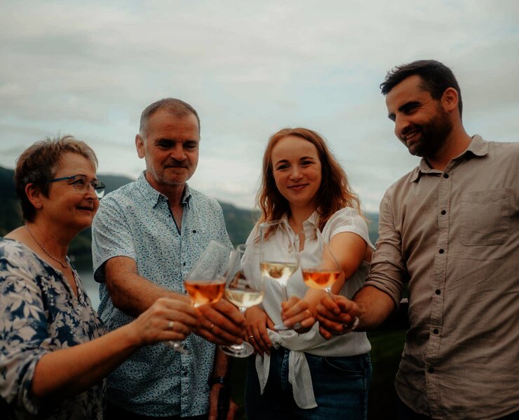 Weingut Quint Familie