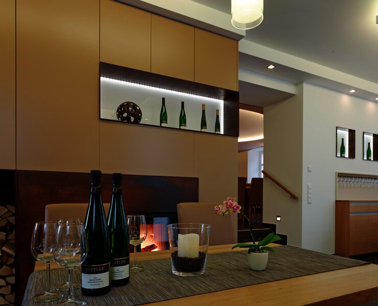 Detailansicht der Vinothek des Weinguts Bottler