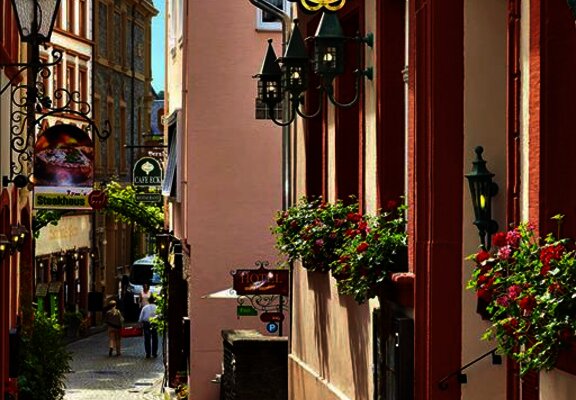 Haupteingang Hebegasse