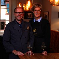 Die Inhaber des Warsberger Weinhofs