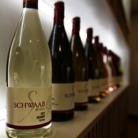 Weinstube Schwaab & Sohn Weinflaschen