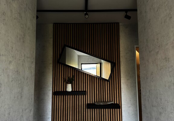 D8AD0AC6-D159-44FB-8FA6-4A49290A3CC8