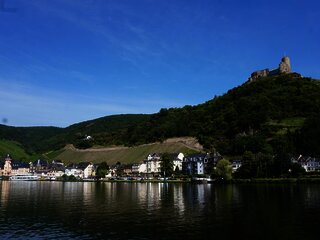 Bernkastel-Kues und seine Burgruine