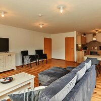 Reisezeit_Wohn_und Essbereich