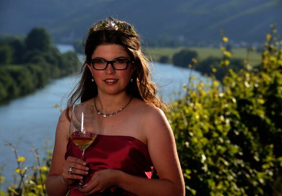 ehem. Weinkönigin Lisa II. aus dem Weingut Bollig