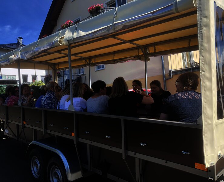 Planwagenfahrt mit dem Weingut Genetsch