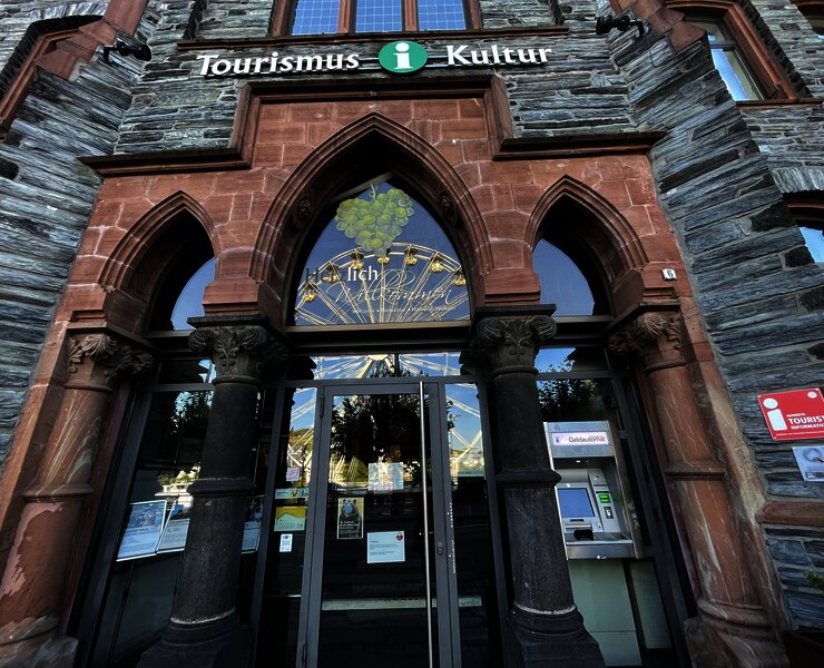 Eingang Mosel-Gäste-Zentrum