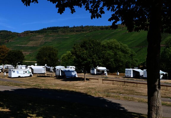 Stellplatz für Wohnmobile Lösnich