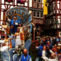 Weinfest der Mittelmosel: Umzug