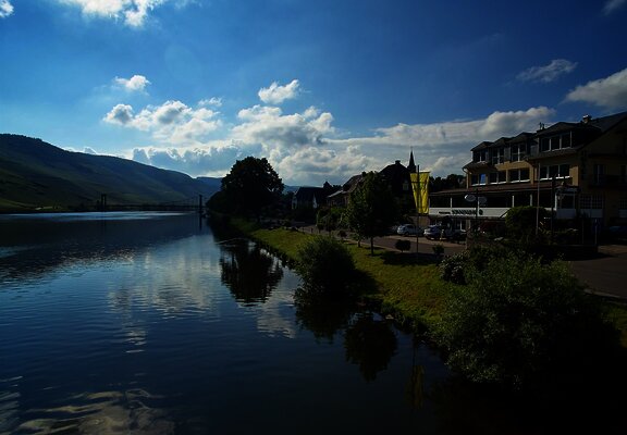 Moselhotel Sonnenuhr