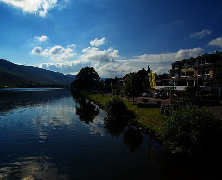 Moselhotel Sonnenuhr
