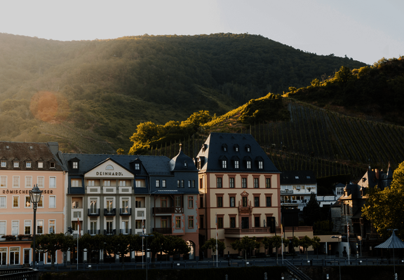 DeinhardsFassade1 (1) (1) (1)