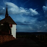 Paulskirche oberhalb von Lieser