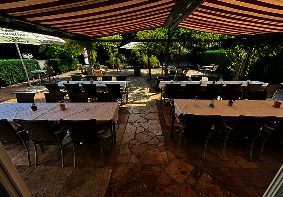 Hotel Rosengarten überdachte Sitzplätze