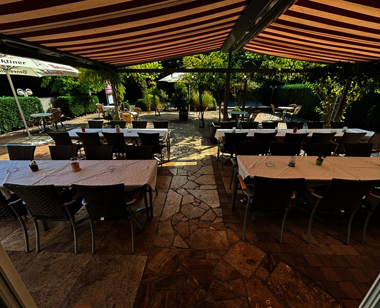 Hotel Rosengarten überdachte Sitzplätze
