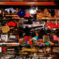 Alte Friseurutensilien iml Mini-Friseur-Museum