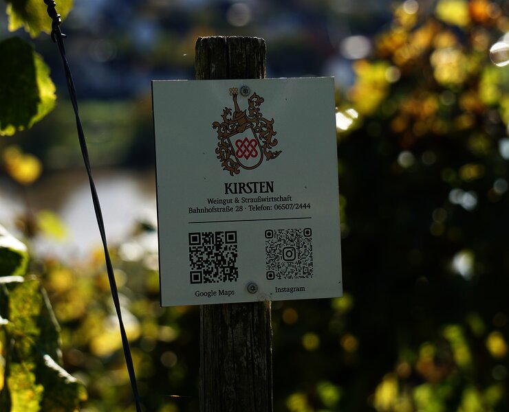 Weingut Kirsten Weinbergsschild