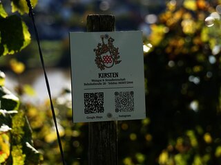 Weingut Kirsten Weinbergsschild