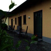 Terrasse Zimmer Dornfelder / Riesling