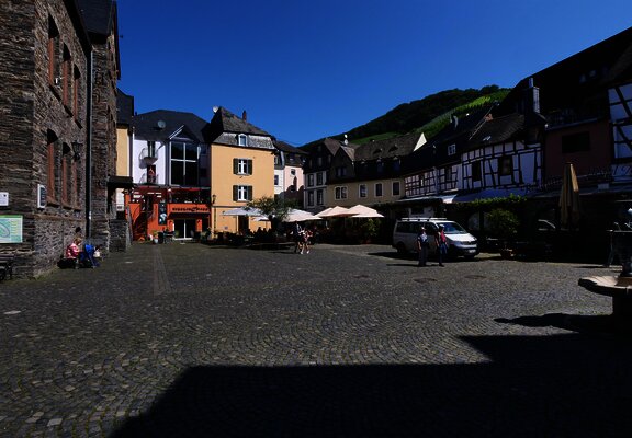 Karlsbader Platz in Bernkastel-Kues