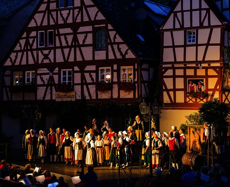 Mittelalterlicher Marktplatz - Ort der Handlung