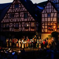 Mittelalterlicher Marktplatz - Ort der Handlung