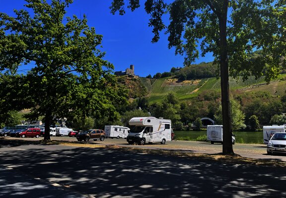 Parkplatz Nikolausufer