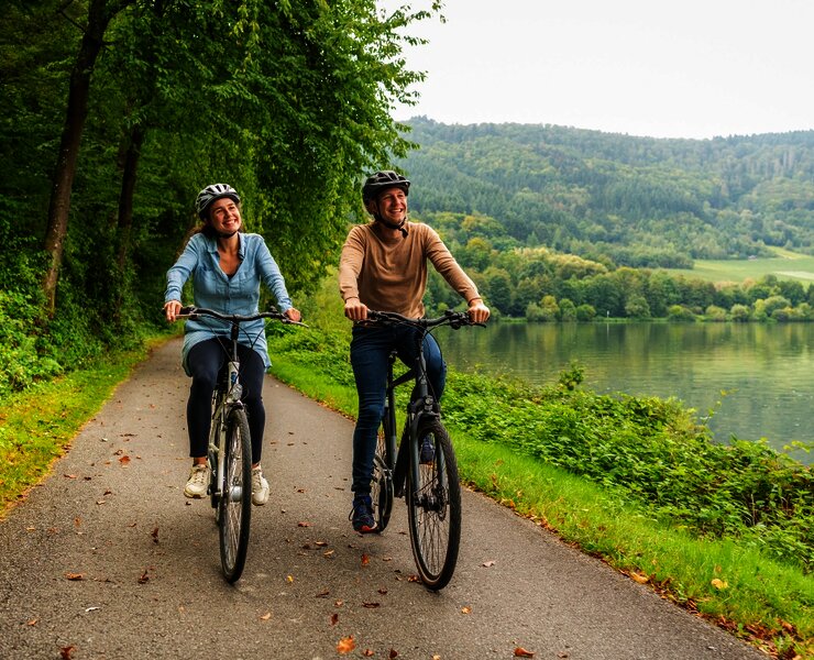 Auf dem Mosel-Radweg zwischen Mehring und Detzem