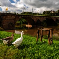 Römerbrücke am Zurlaubener Moselufer